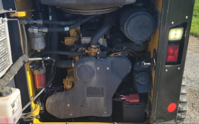 2017 CATERPILLAR 299D2