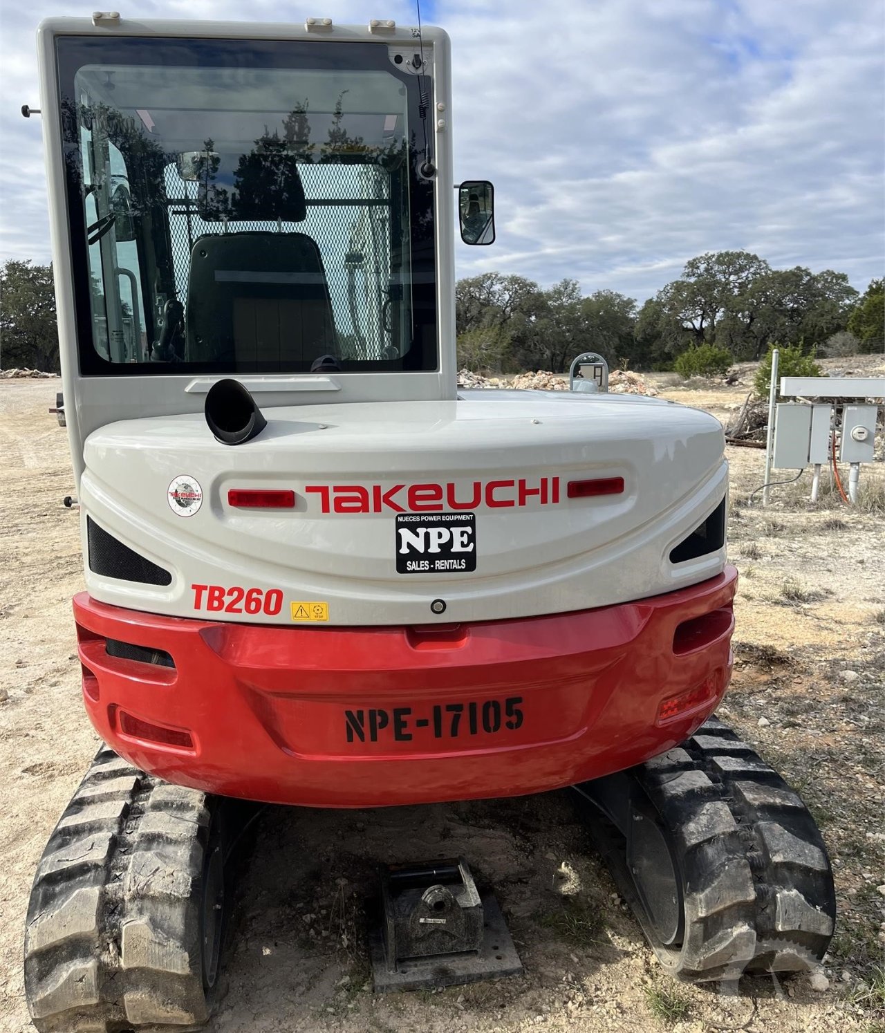 2023 TAKEUCHI TB260