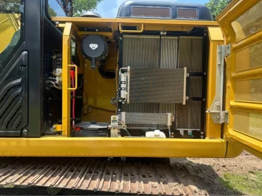 2018 CATERPILLAR 320FL