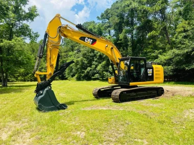 2018 CATERPILLAR 320FL