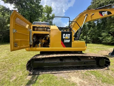2018 CATERPILLAR 320FL