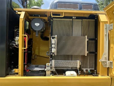 2018 CATERPILLAR 320FL