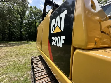 2018 CATERPILLAR 320FL