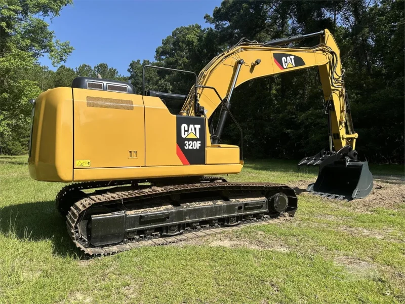 2018 CATERPILLAR 320FL
