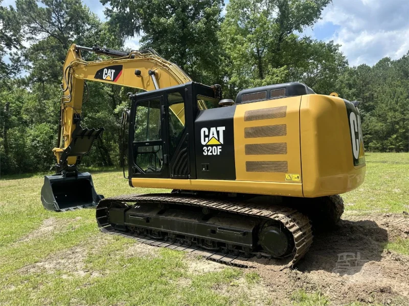 2018 CATERPILLAR 320FL