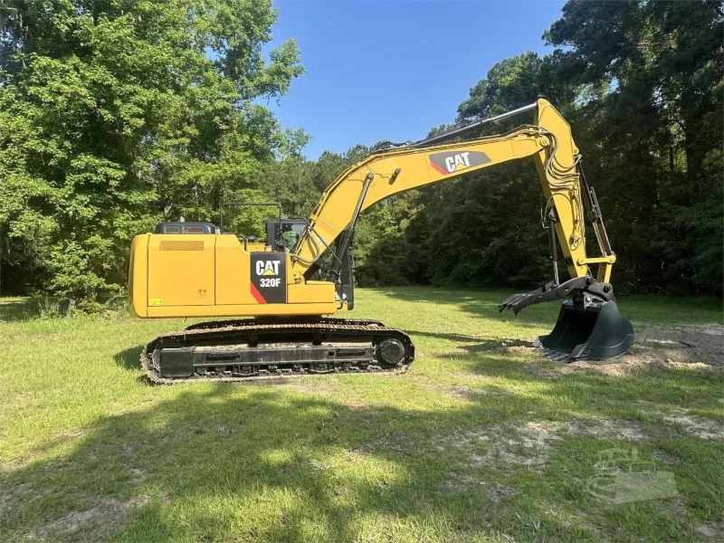 2018 CATERPILLAR 320FL