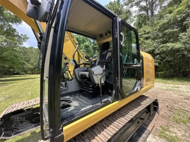 2018 CATERPILLAR 320FL