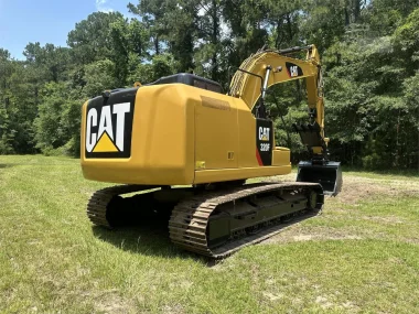 2018 CATERPILLAR 320FL