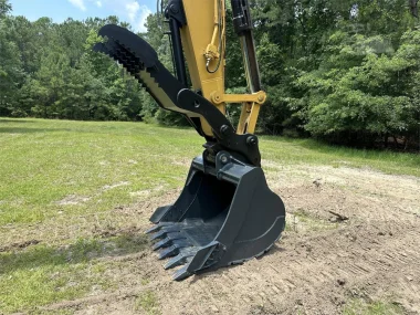 2018 CATERPILLAR 320FL