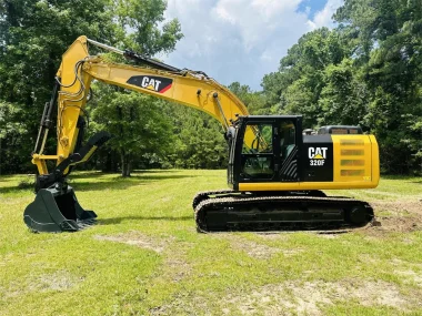 2018 CATERPILLAR 320FL
