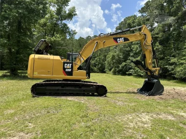 2018 CATERPILLAR 320FL
