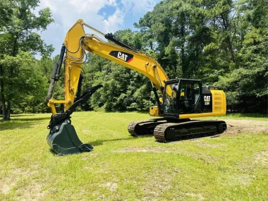 2018 CATERPILLAR 320FL