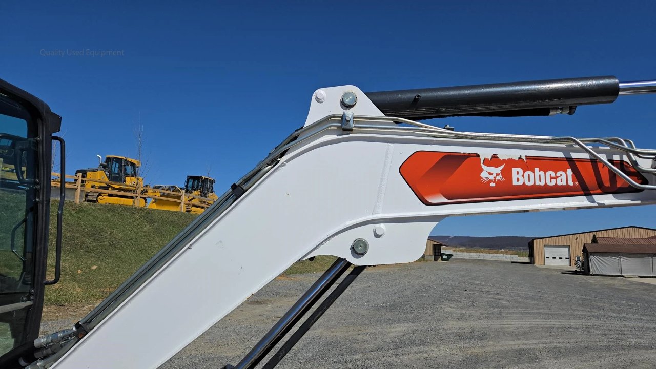 2022 BOBCAT E35R2