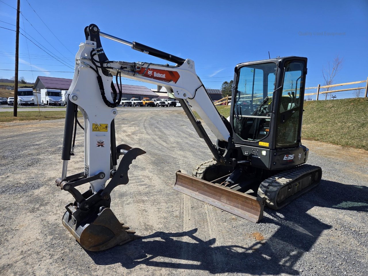 2022 BOBCAT E35R2