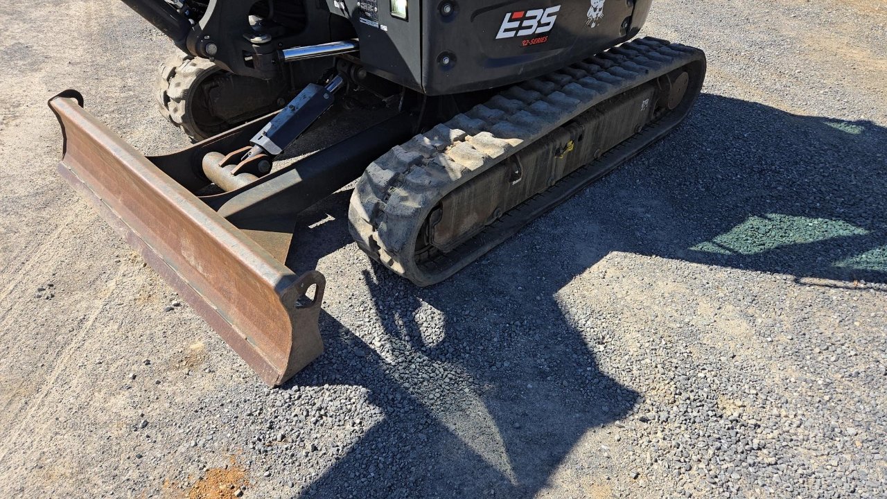 2022 BOBCAT E35R2