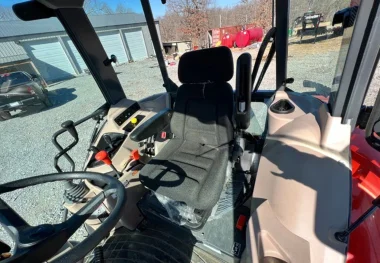 2020 Kubota M7060 MFWD
