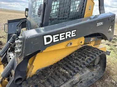 2021 DEERE 333G